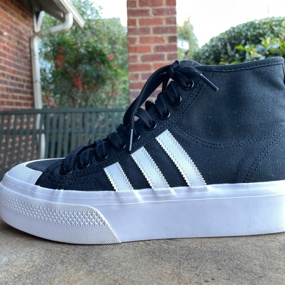 Adidas Nizza Platform Mid, black w/ white stripes - Picture 4 of 12